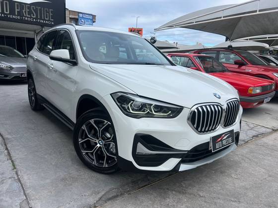 BMW X1 2.0 16V TURBO ACTIVEFLEX SDRIVE20I X-LINE 4P AUTOMÁTICO BMW X1 2.0 16V TURBO ACTIVEFLEX SDRIVE20I X-LINE 4P AUTOMÁTICO